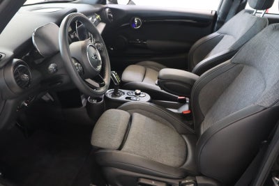 MINI Cooper SE Trim M