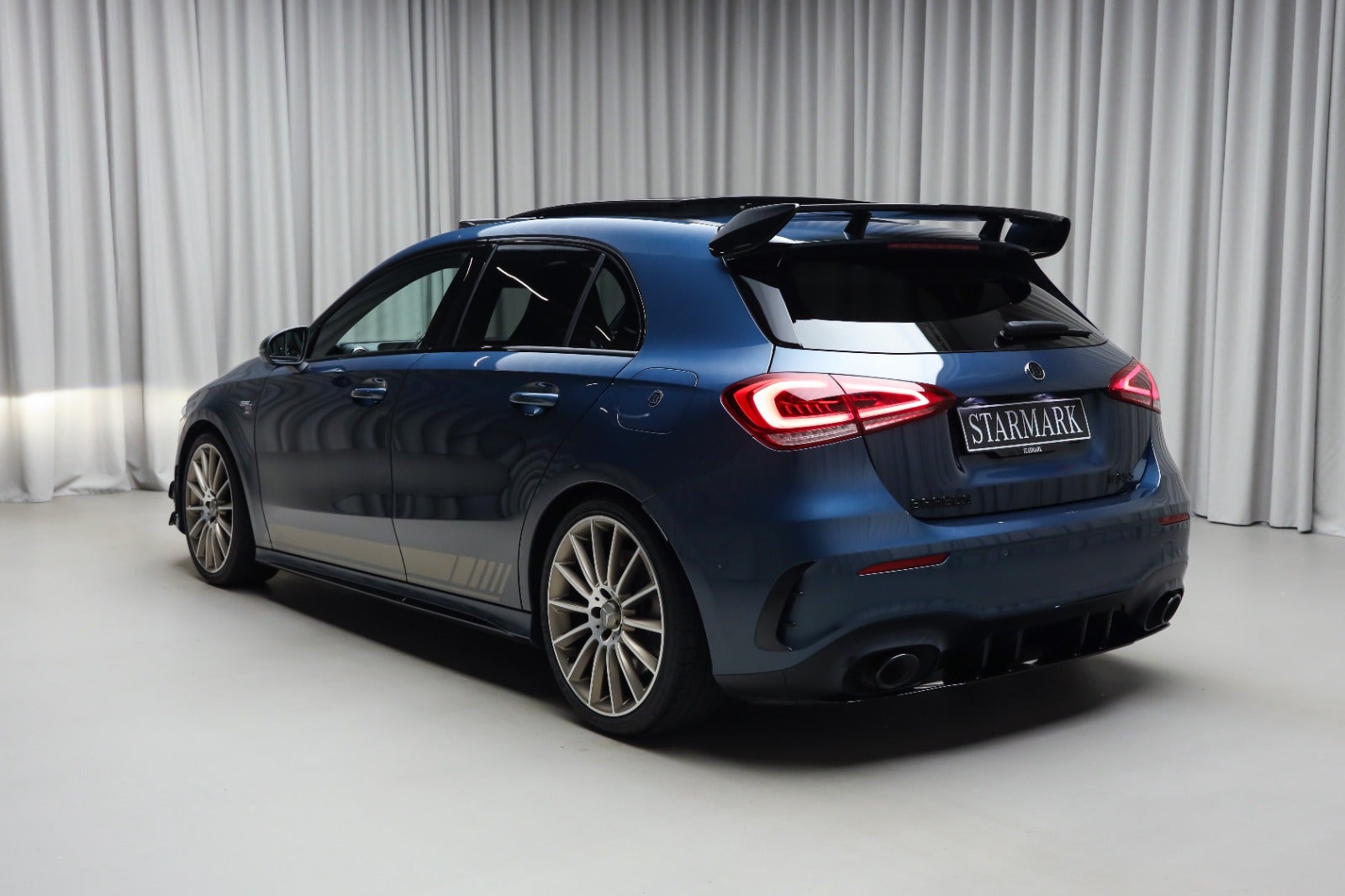 Mercedes-AMG A 35 (2/8)