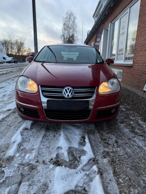 VW Jetta 1,9 TDi 105 Comfortline DSG Diesel aut. Automatgear modelår 2007 km 317000 Rød ABS airbag, 