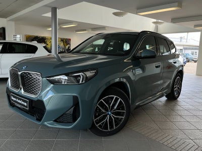 BMW iX1 xDrive30 Fully Charged - 1