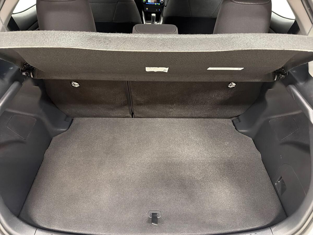 Toyota Yaris Hybrid Active e-CVT billede 13