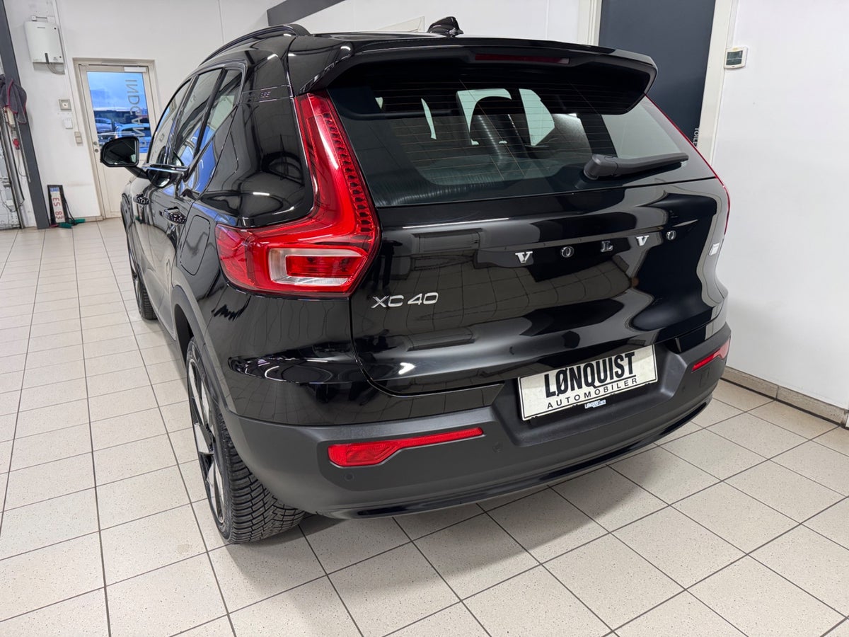 Volvo XC40 P6 ReCharge Core