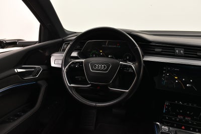 Audi e-tron S-line quattro