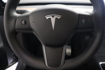 Tesla Model Y Performance AWD