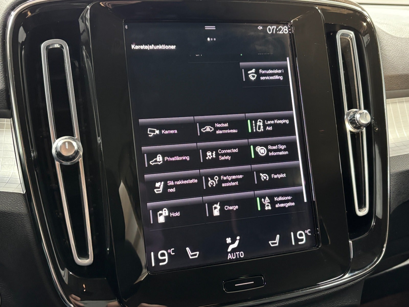 Billede af Volvo XC40 1,5 T4 ReCharge Inscription X aut.