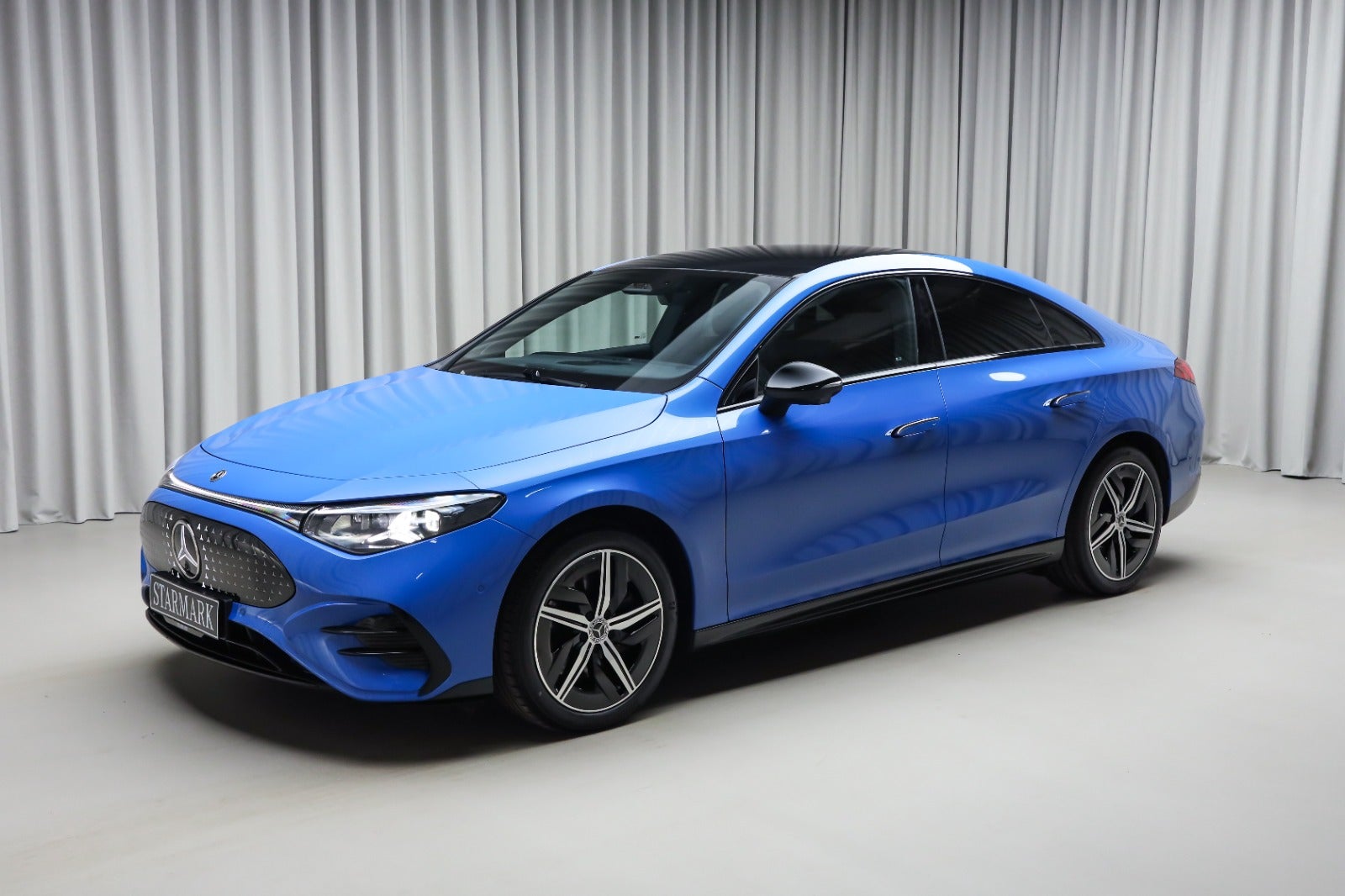 Mercedes-Benz CLA 250+ (1/8)