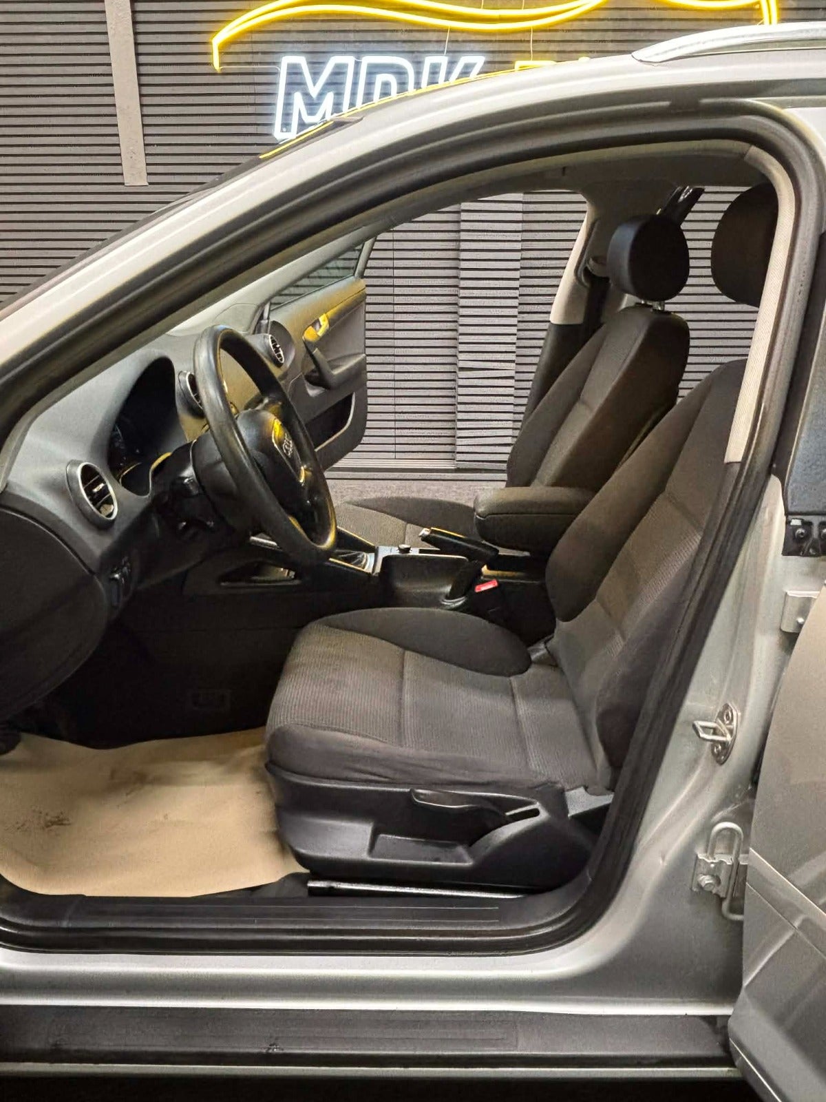 Billede af Audi A3 1,6 Ambiente Sportback