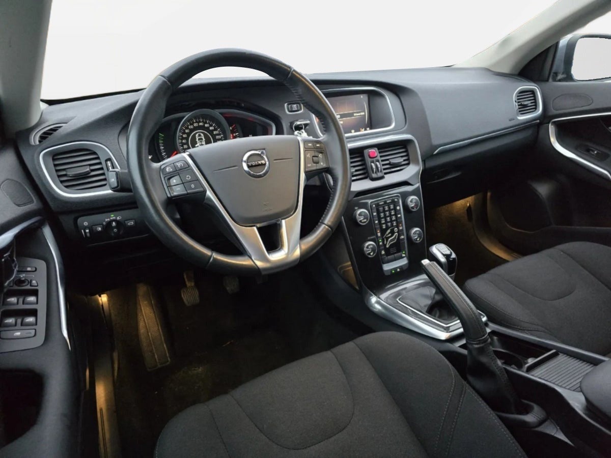 Billede af Volvo V40 2,0 D2 120 Momentum