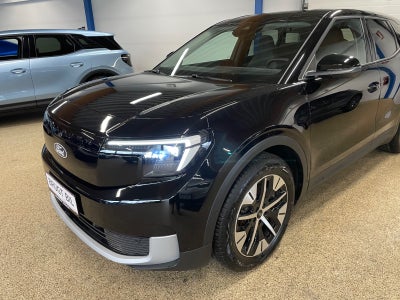 Ford Explorer Select Extended Range  