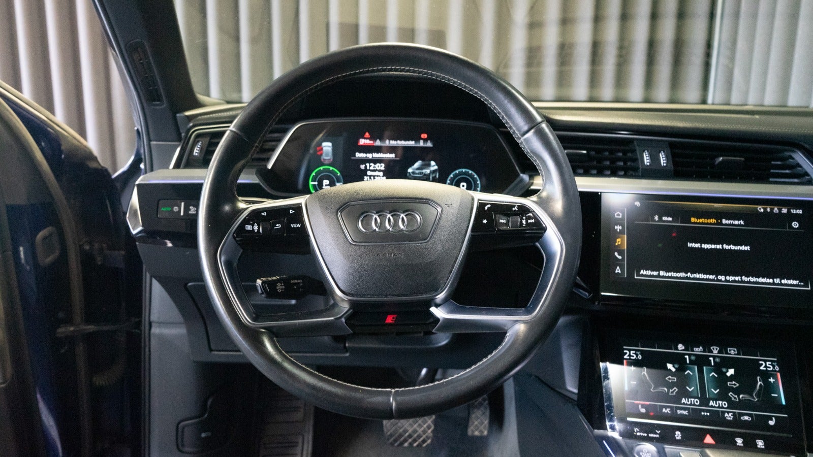 Billede af Audi e-tron 55 S-line Sportback quattro