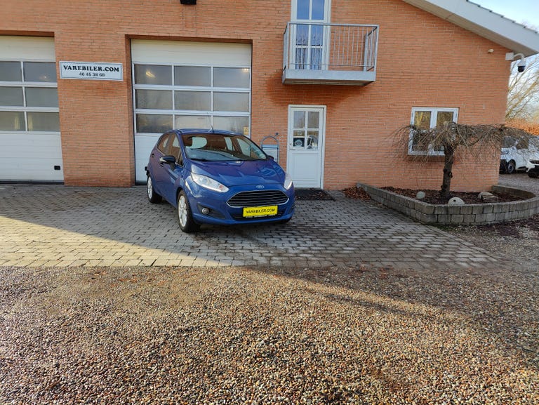 Ford Fiesta TDCi 95 Titanium Van