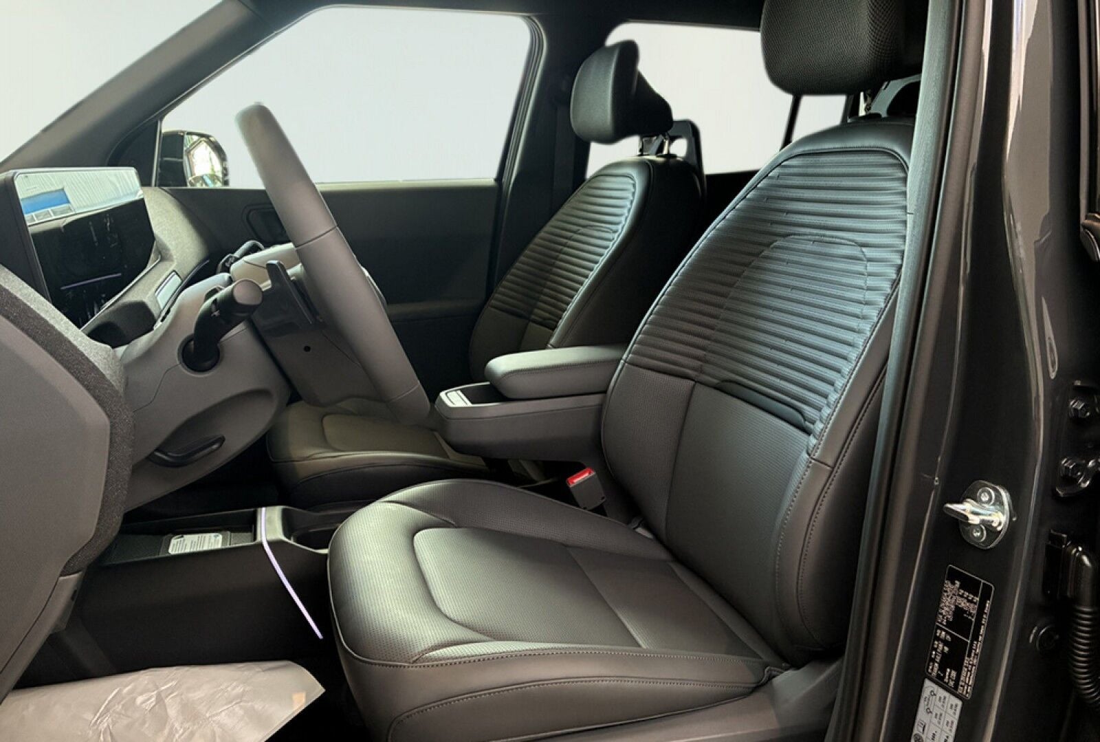 Kia EV2 Long Range Black-Line