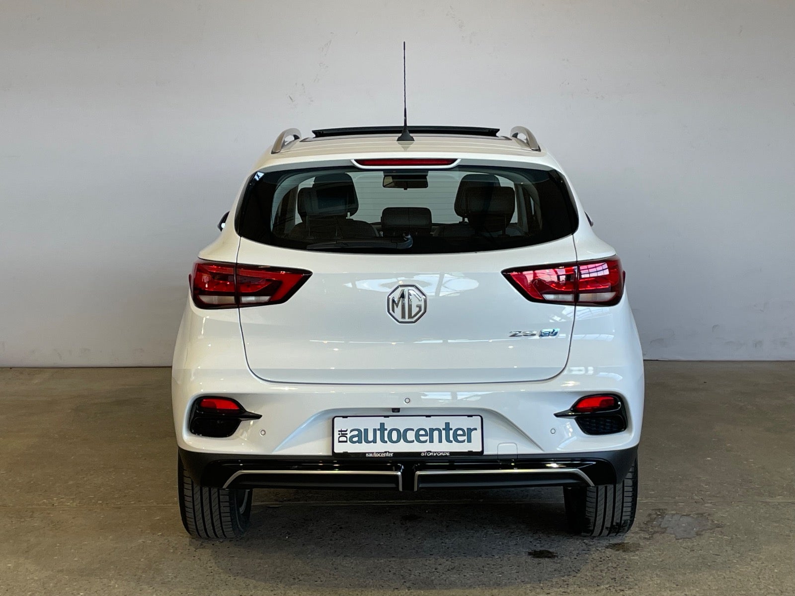 MG ZS Luxury