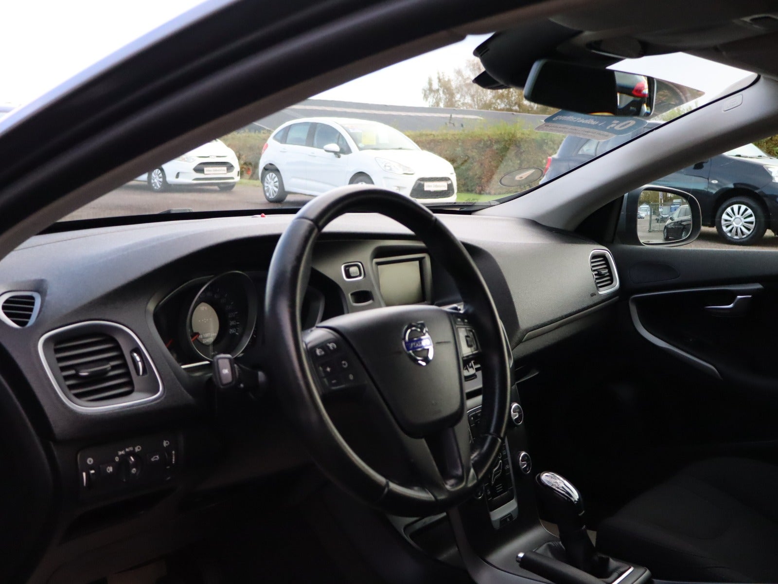 Billede af Volvo V40 2,0 D2 120 Momentum Eco