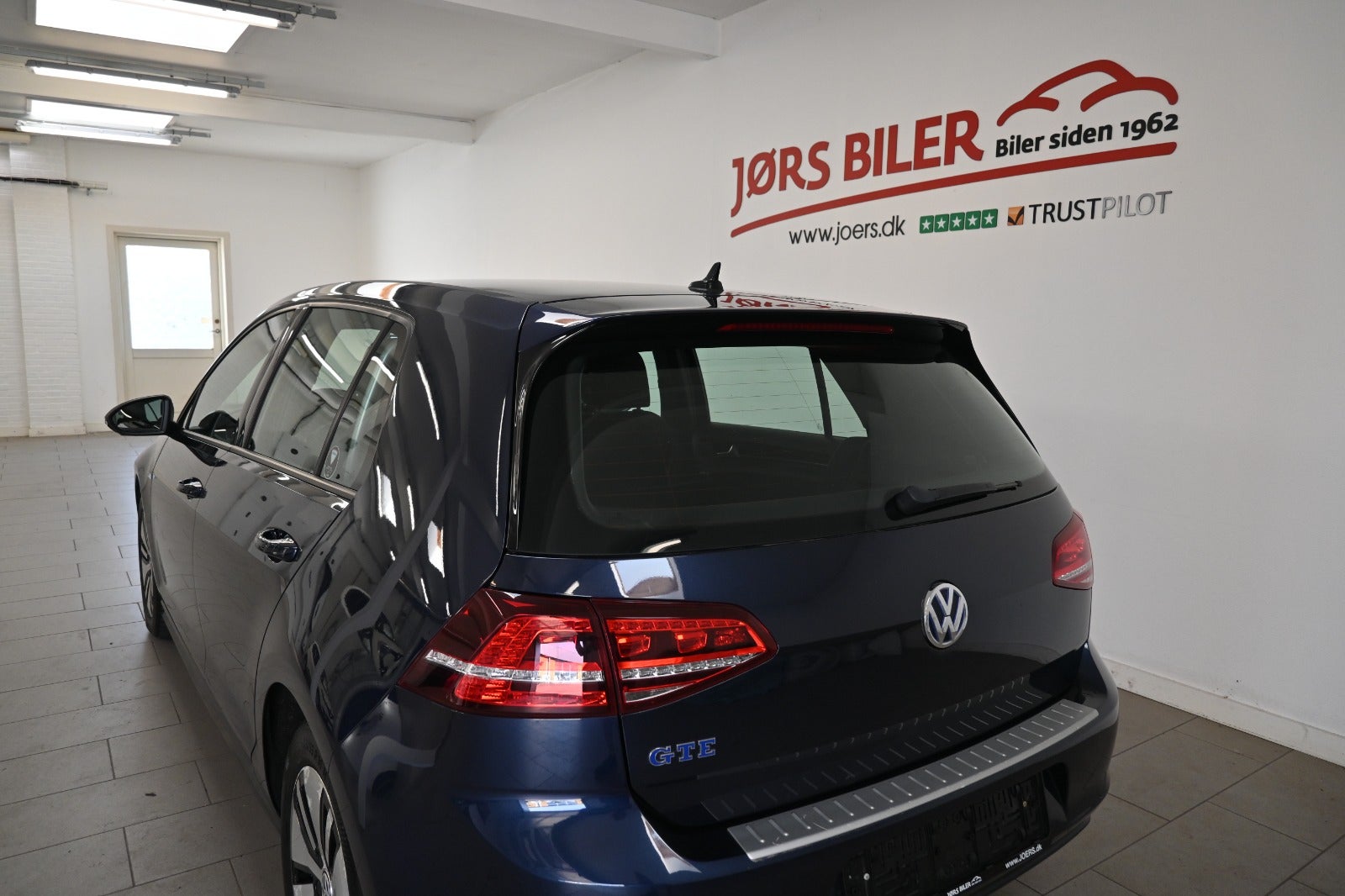 VW Golf VII GTE DSG Van