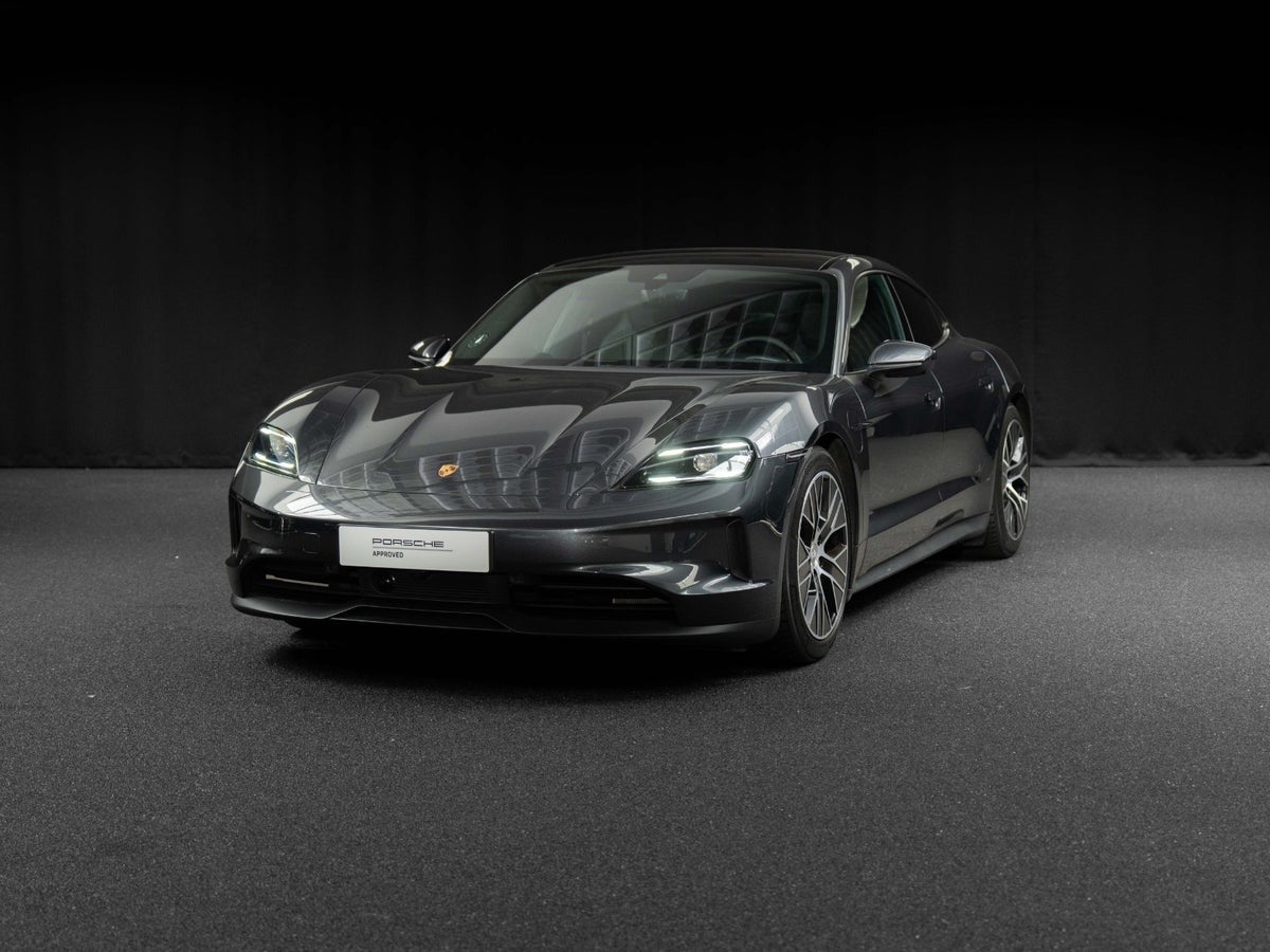 Gallery image 1 of 18