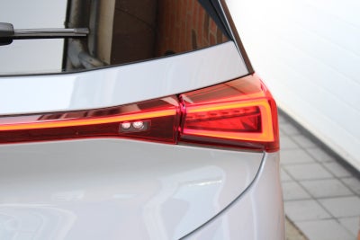 Cupra Born Dinamica Pack High