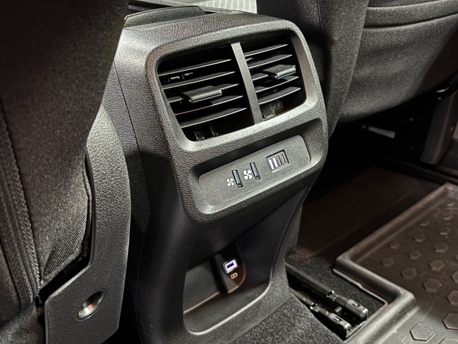 Billede af Peugeot Rifter 1,5 BlueHDi 130 L1 Allure