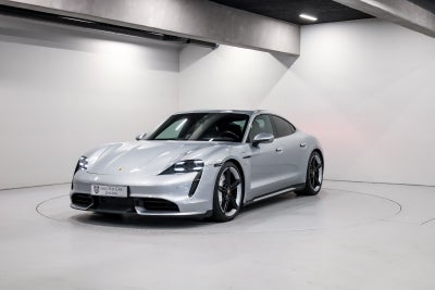 Porsche Taycan Turbo  Performance+  4d