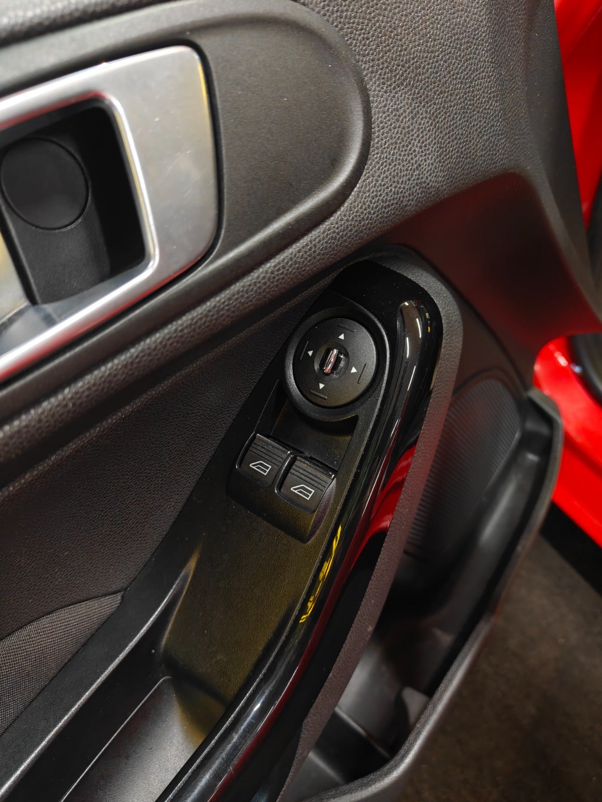 Billede af Ford Fiesta 1,0 SCTi 100 Titanium