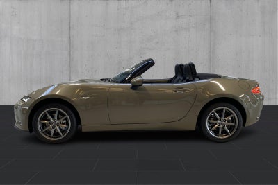 Mazda MX-5 SkyActiv-G 132 Roadster Exclusive-Line - 1