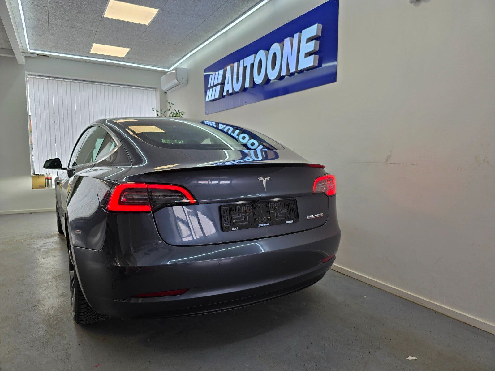Billede af Tesla Model 3  Performance AWD