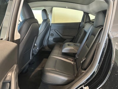 Tesla Model Y Long Range RWD