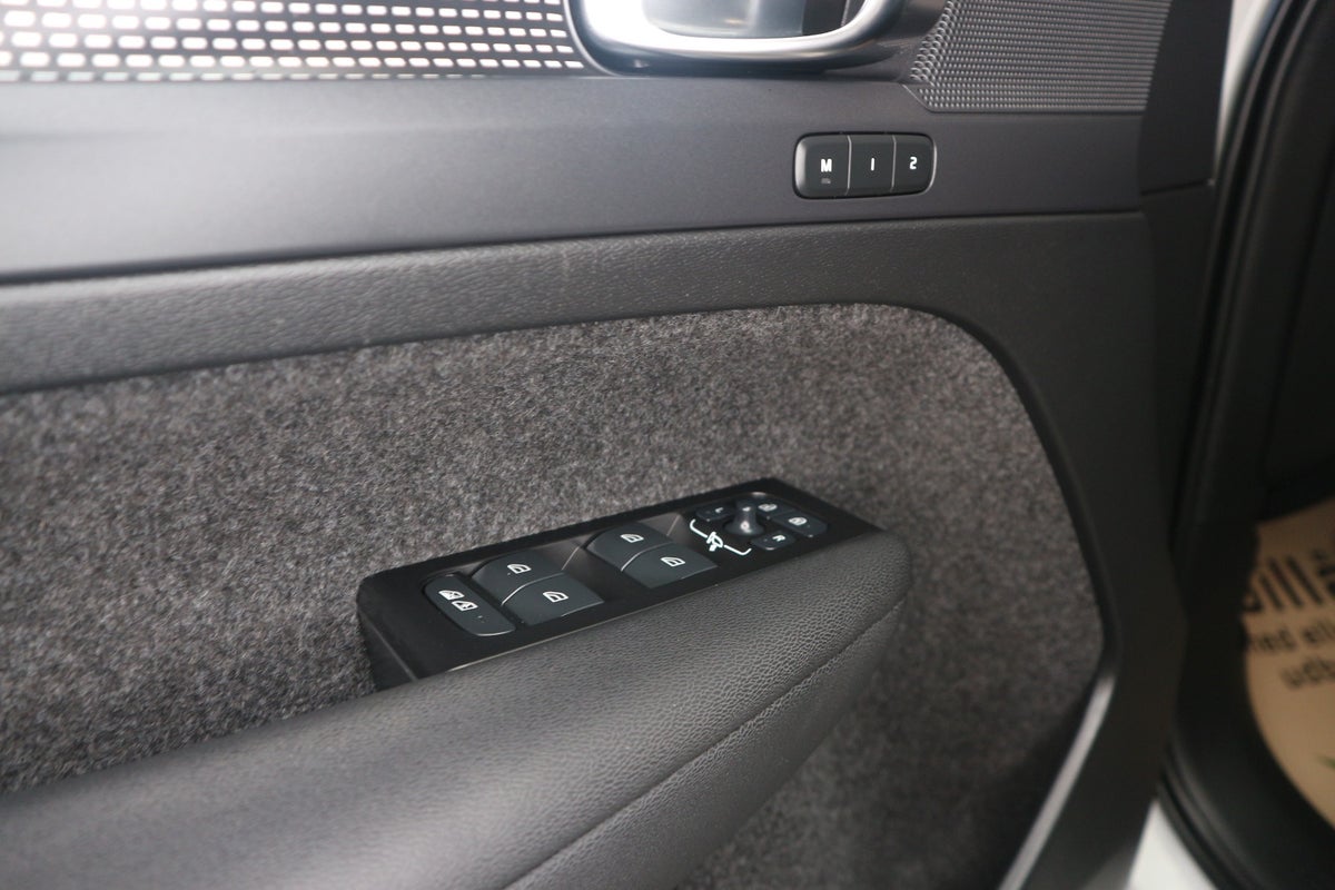Volvo XC40 P6 ReCharge Plus