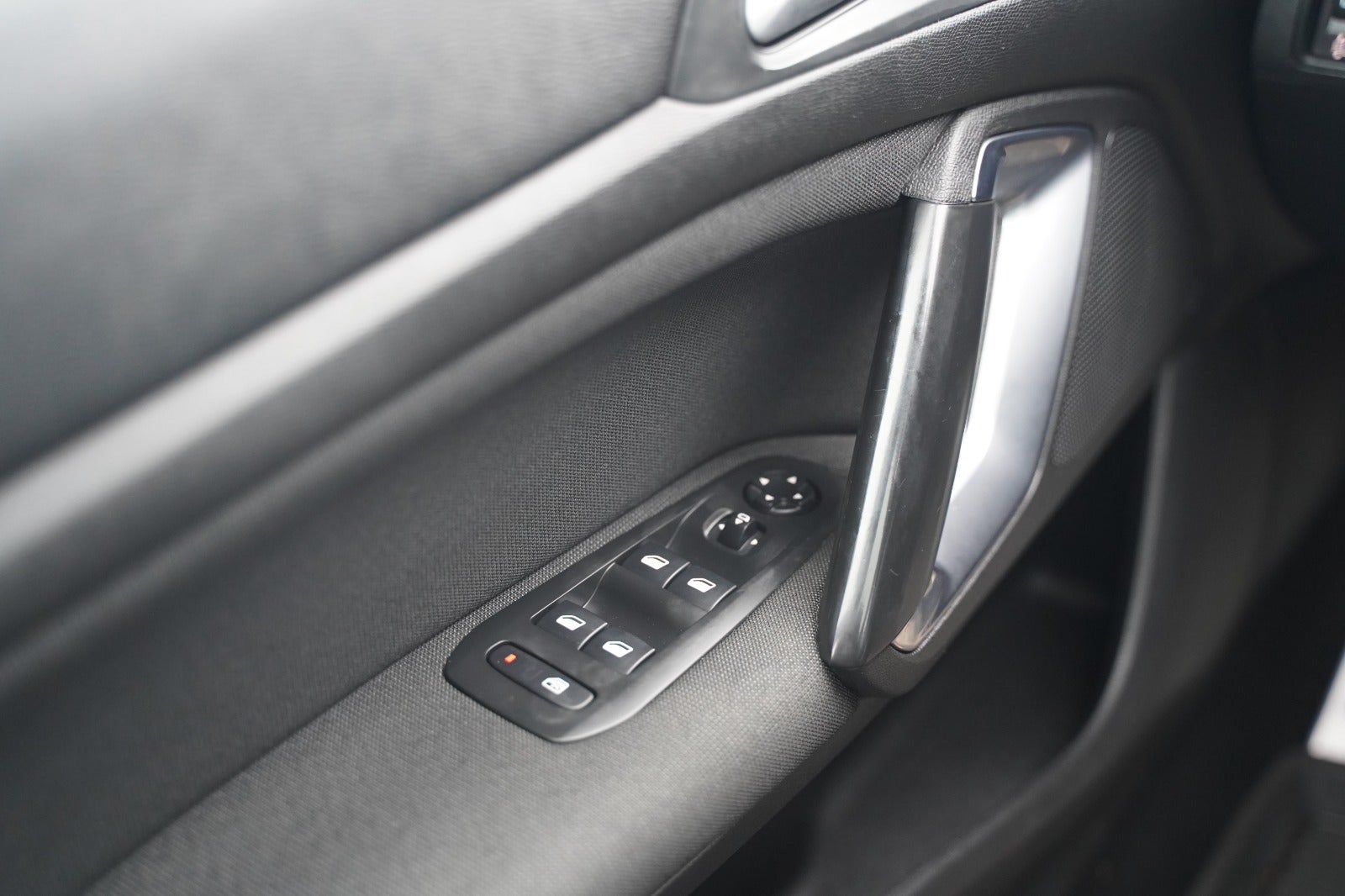 Billede af Peugeot 308 1,5 BlueHDi 130 Allure Sky SW