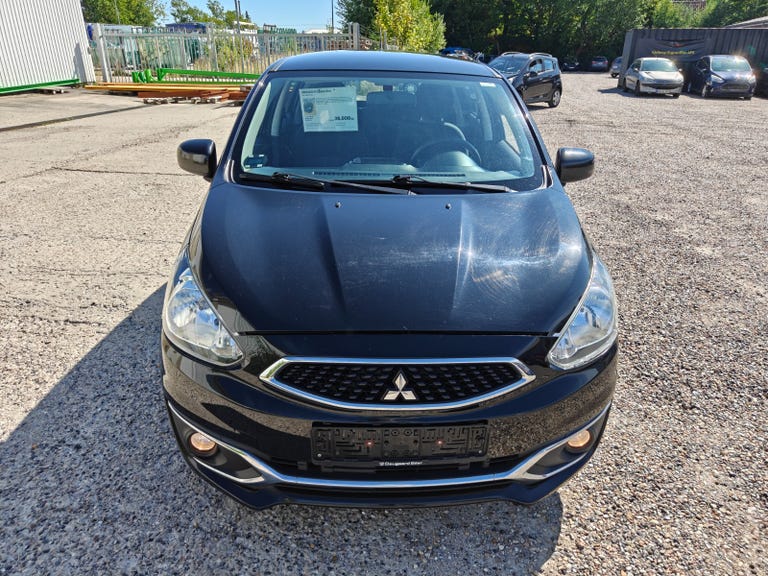 Mitsubishi Space Star Inform
