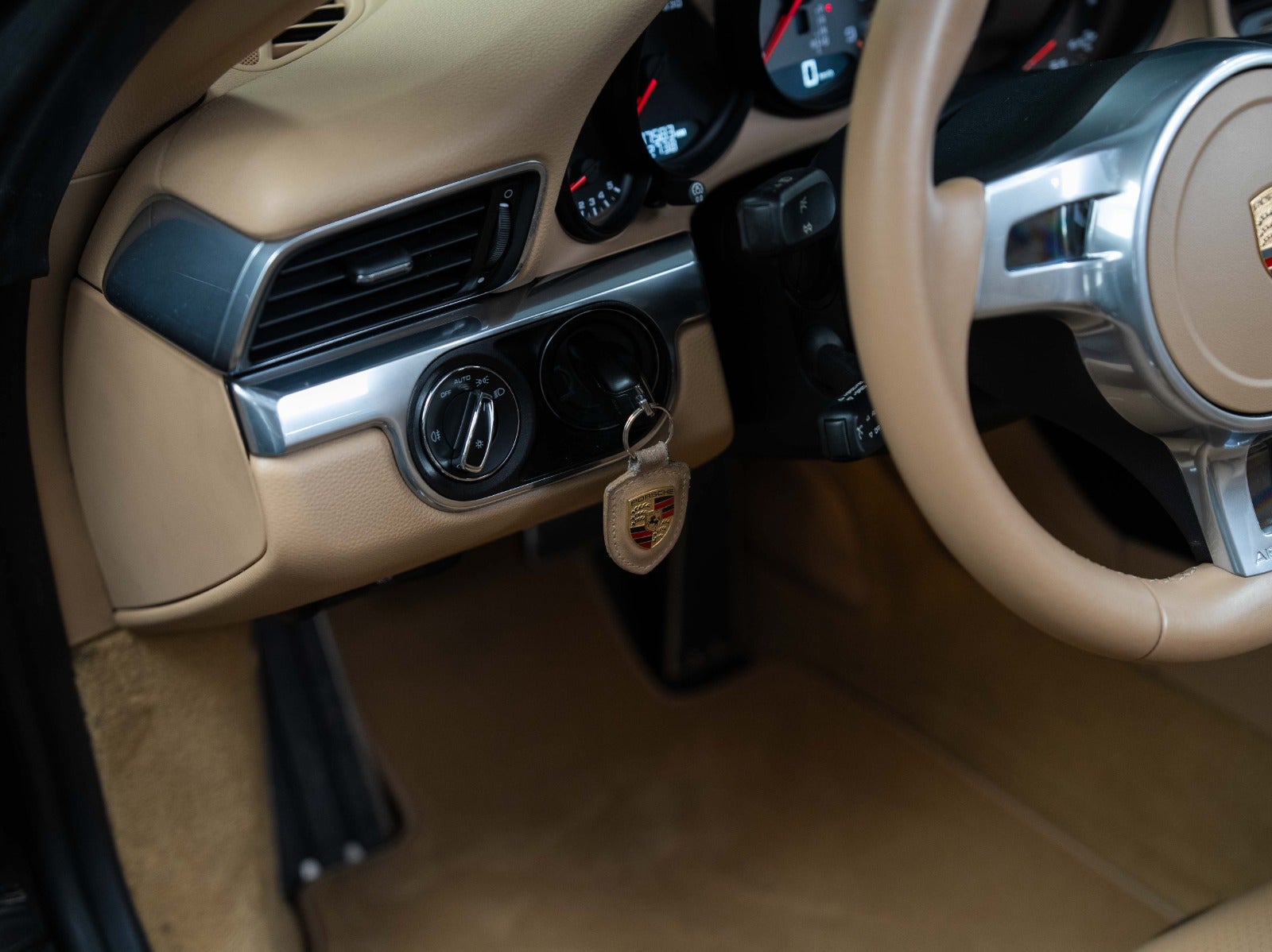 Gallery image 14 of 19