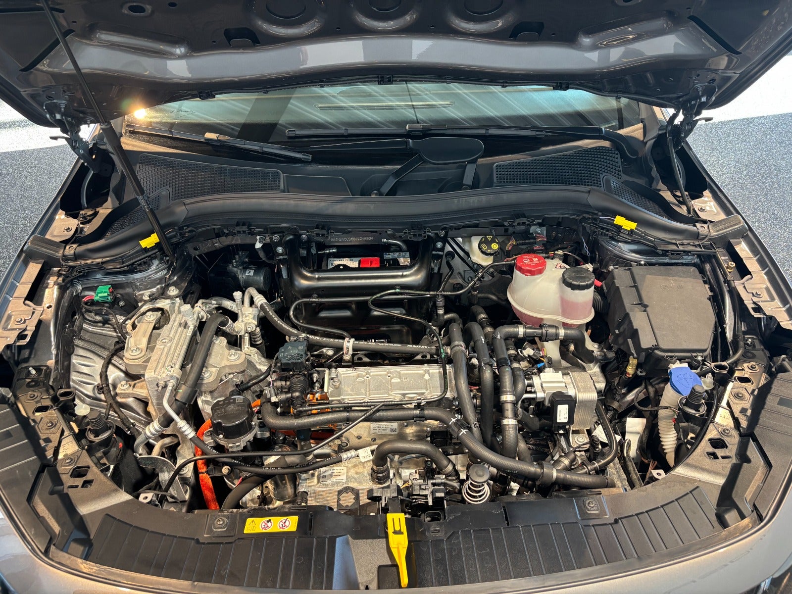 Mercedes EQA250+ AMG Line 5d - 12