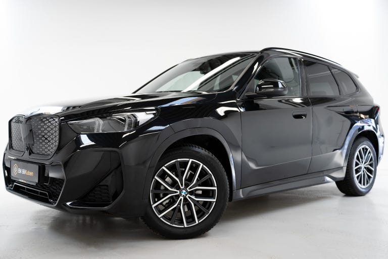 BMW iX1 eDrive20 M-Sport