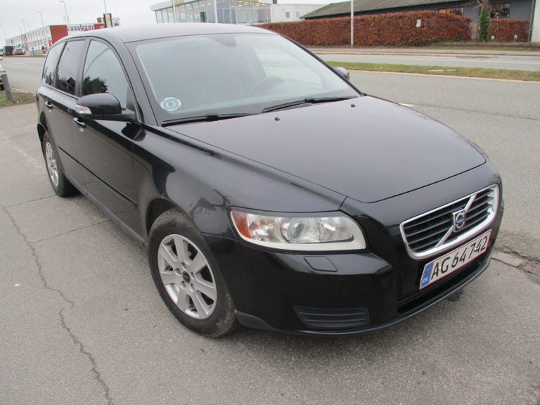 Volvo V50 Momentum