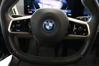 BMW iX xDrive40 Fully Charged