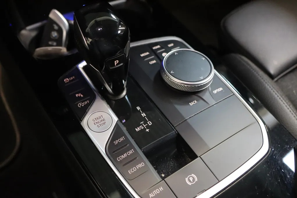 BMW 118i Sport Line aut.