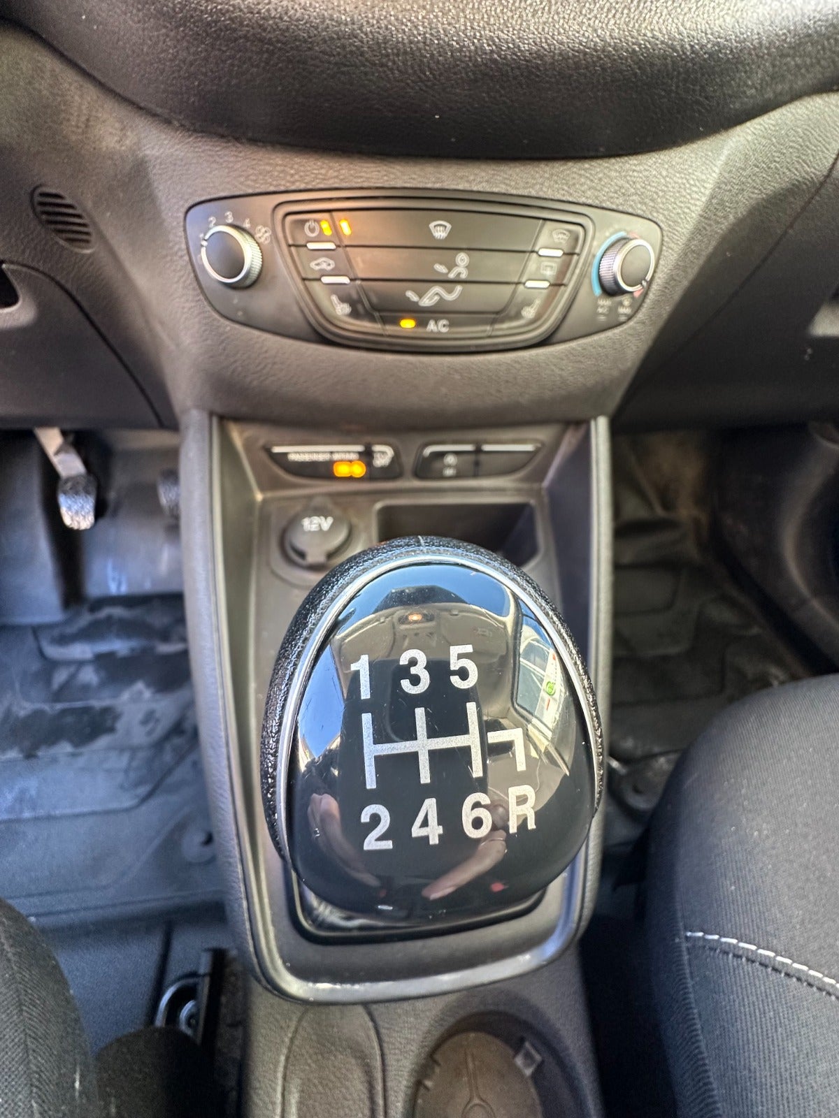 Ford Transit Courier TDCi 75 Trend