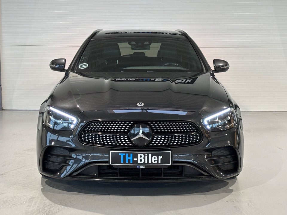 Mercedes E300 de, Billede 2