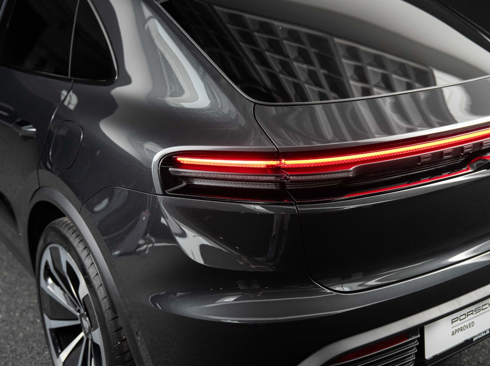 Gallery image 8 of 17