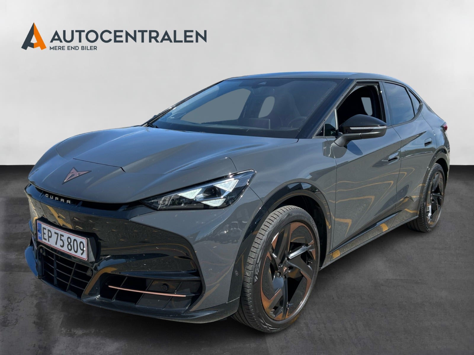 Cupra Tavascan VZ Adrenaline