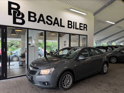 Chevrolet Cruze 1,6 LS 4d
