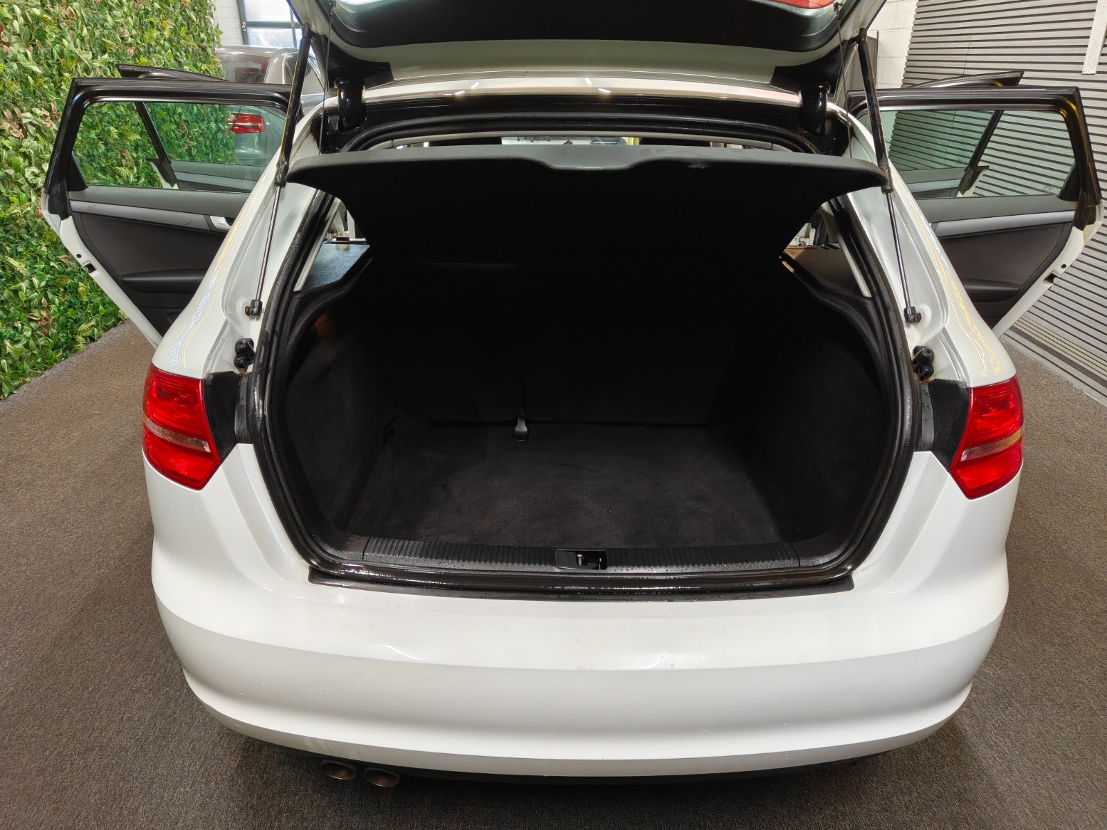 Billede af Audi A3 1,4 TFSi Ambiente Sportback S-tr.