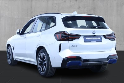 BMW iX3 Charged M-Sport - 4