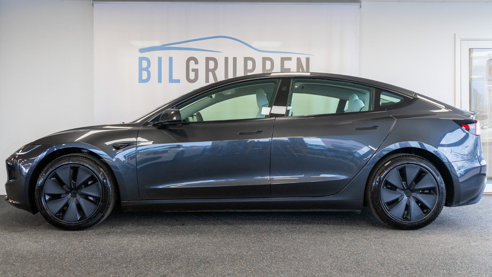 Billede af Tesla Model 3  RWD