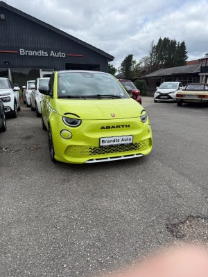 Abarth 500e  Scorpionissima 3d