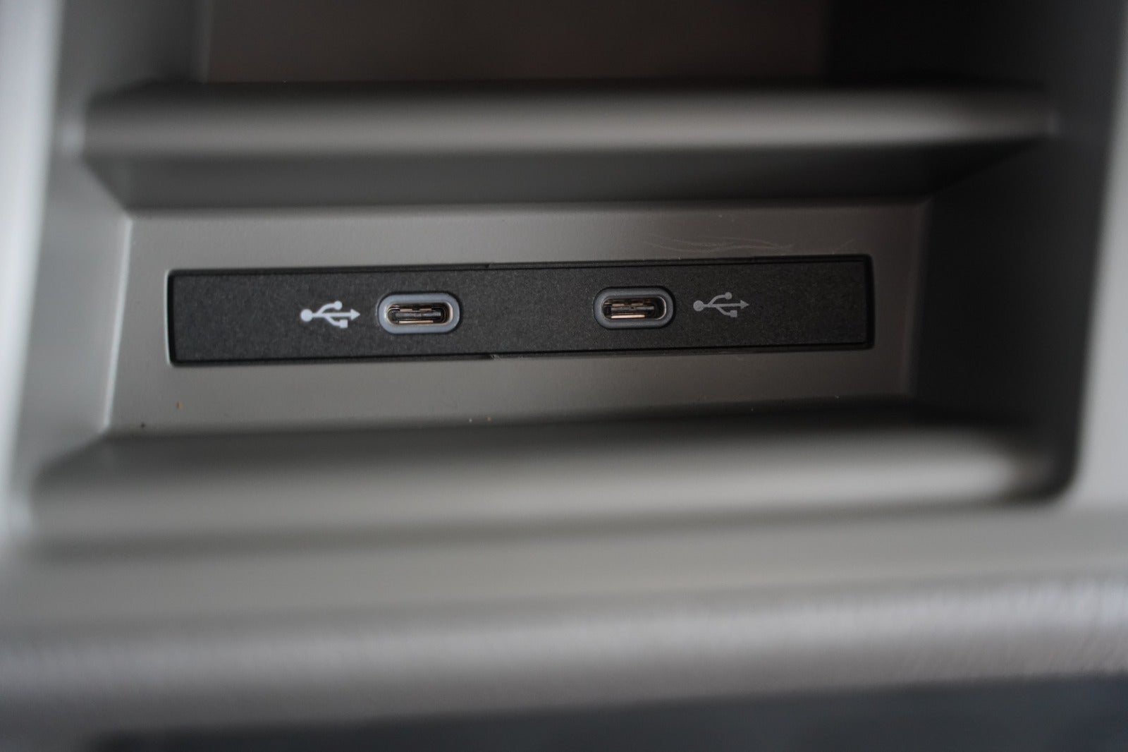 Billede af VW Crafter 35 2,0 TDi 140 Kassevogn L3H2