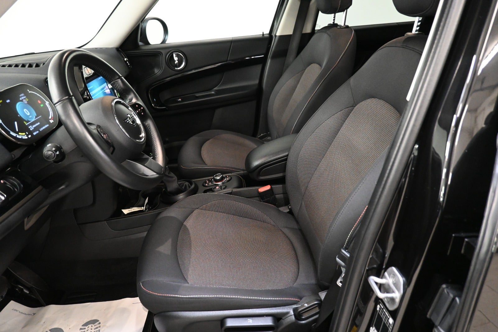 MINI Countryman Cooper SE Essential aut. ALL4