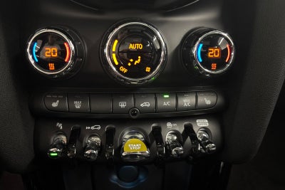 MINI Cooper SE Essential