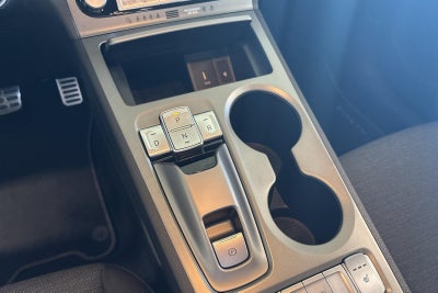 Hyundai Kona EV Trend