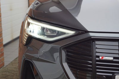 Audi e-tron S-line quattro